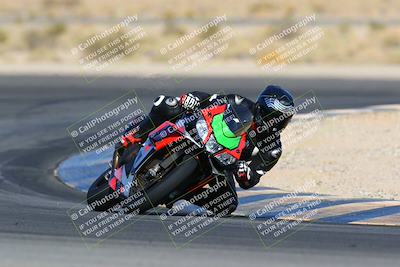 media/May-15-2022-SoCal Trackdays (Sun) [[33a09aef31]]/Turn 11 (820am)/